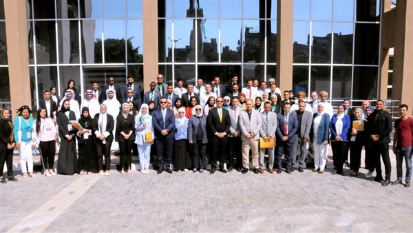 وفد من برلمان الشباب