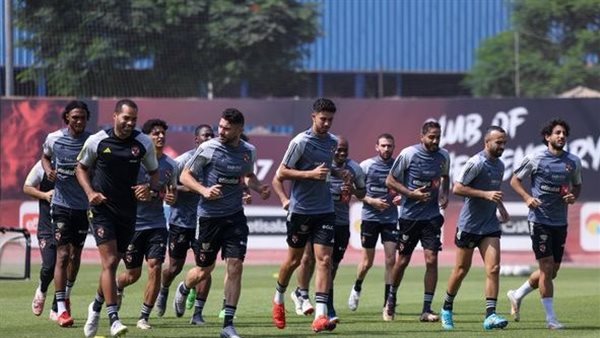 تدريبات الفريق