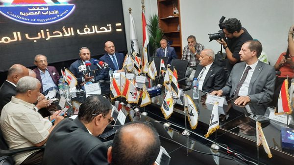  الحوار الوطني