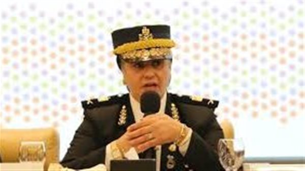 اللواء منال عاطف