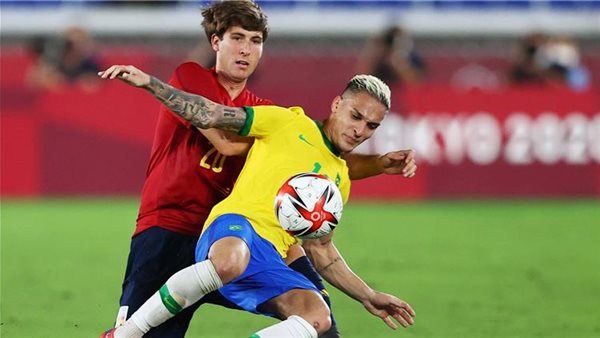 البرازيل وإسبانيا