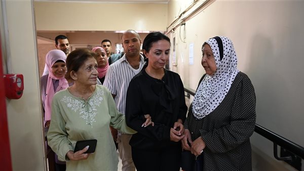 جانب من جولة وزيرة