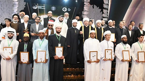 وزير الأوقاف عقب