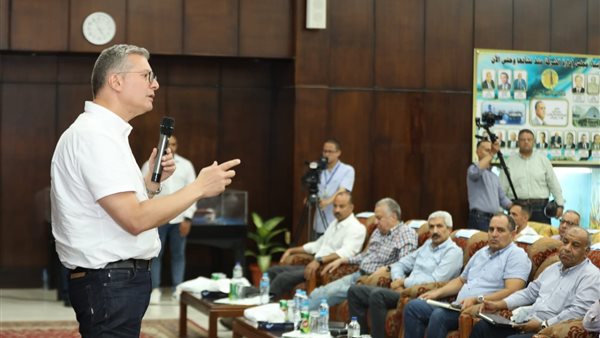 جانب من جولة وزير