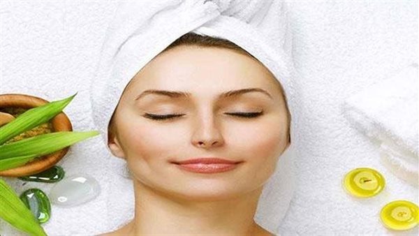 العناية بالبشرة