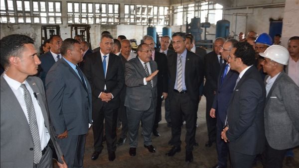  جولة وزير التموين