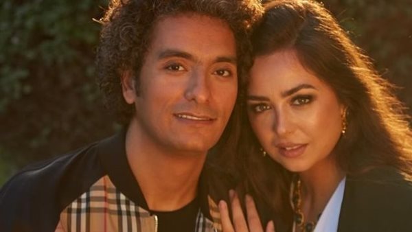 هبة مجدى وزوجها 