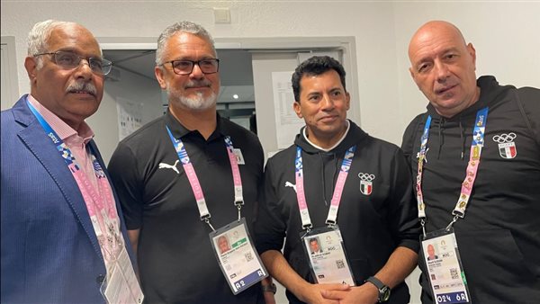 الوزير أثناء مباراة