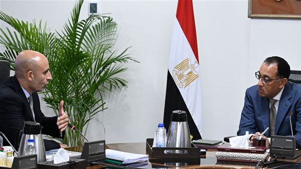 لقاء رئيس الوزراء