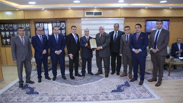 استقبال رئيس مجلس