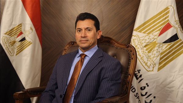  الدكتور أشرف صبحي