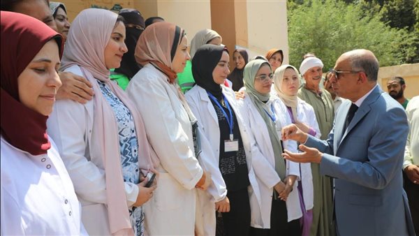 محافظ المنيا