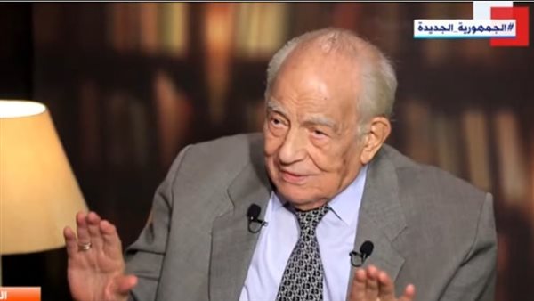  رشوان توفيق