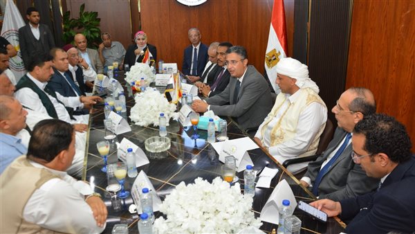 وزير التموين 