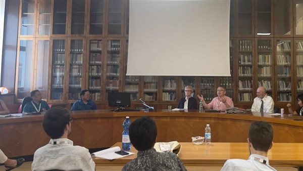  مجلس حكماء المسلمين