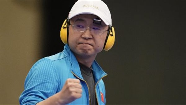 الصيني لي يوهونج