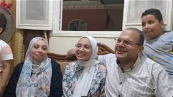 الأولي علي الثانوبة