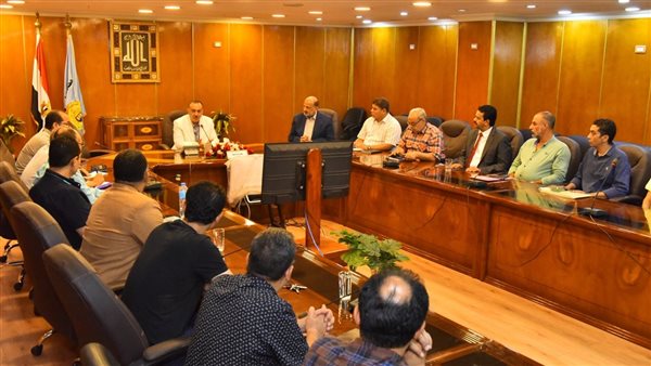 محافظ أسيوط 