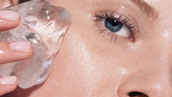 فوائد الثلج للبشرة