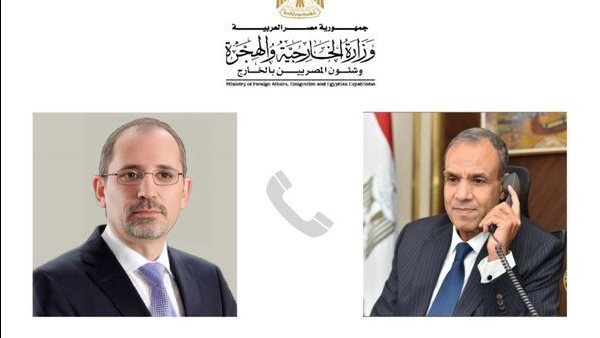 وزير الخارجية ونظيرة