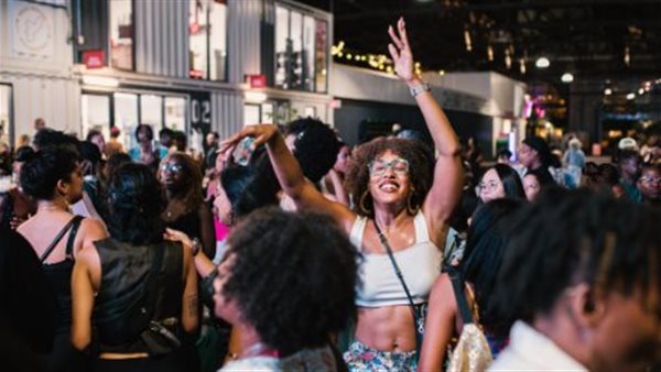 مهرجان بلاك ستار