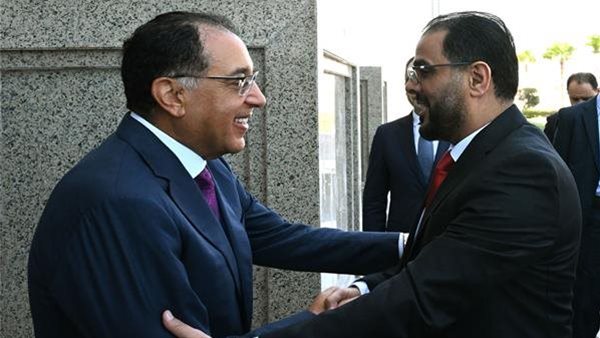 رئيس الوزراء يستقبل