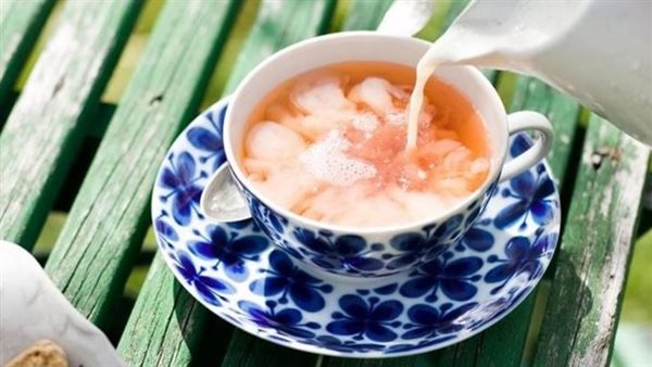 شاي بالحليب 