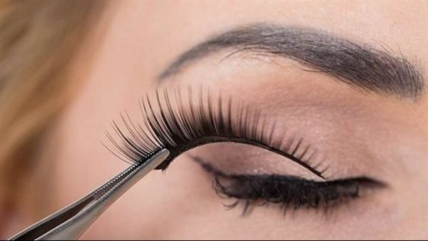 غراء الرموش 