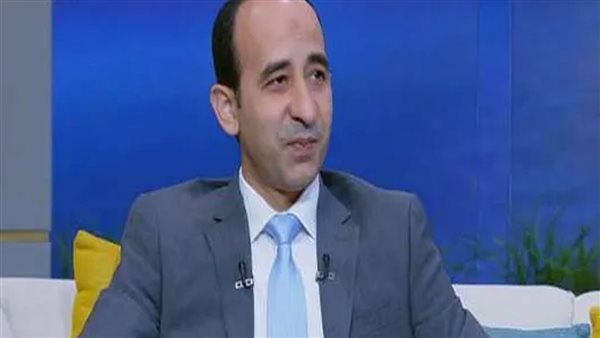 الدكتور محمد عزام