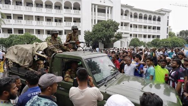 المتظاهرون في بنجلاديش