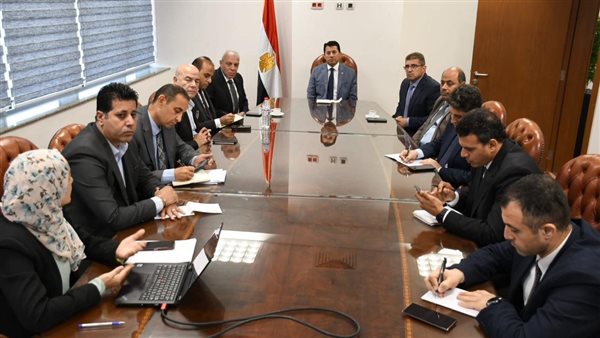 لقاء وزير الشباب