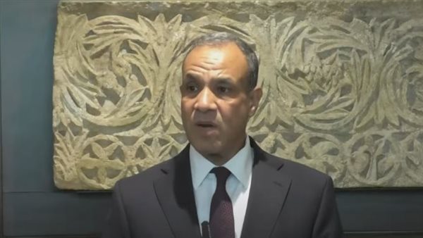  وزير الخارجية