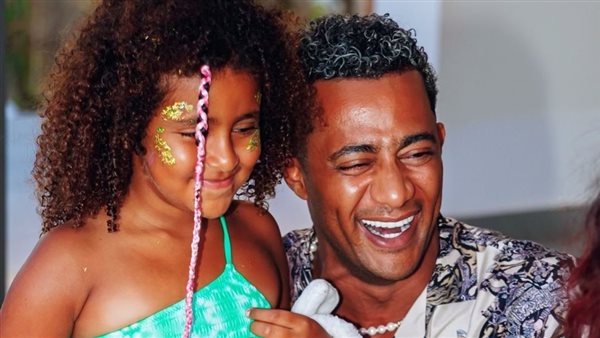 محمد رمضان وكنز أبنته