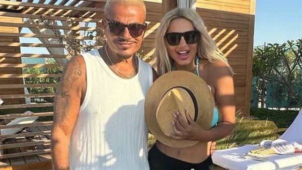 مي حلمي وعمرو دياب