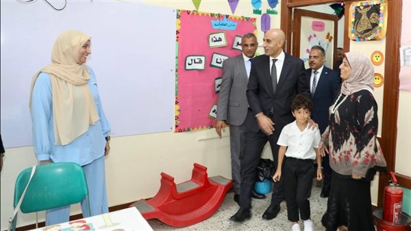 جولة وزير التربية