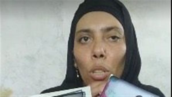 والدة الضحية