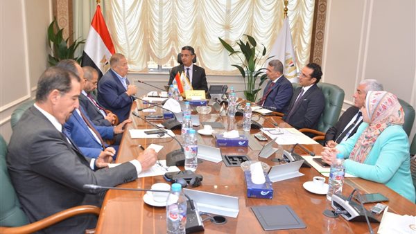 وزير التموين