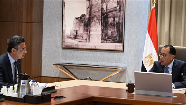  رئيس مجلس الوزراء