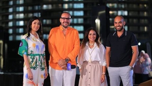 مذيعين راديو النيل