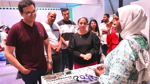 جانب من جولة وزير