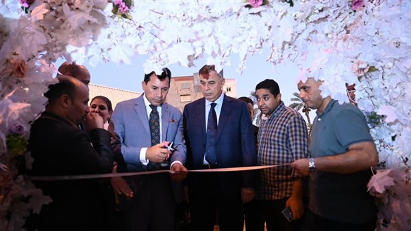 وزير الشباب ومحافظ