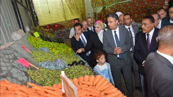 جولة وزير التموين