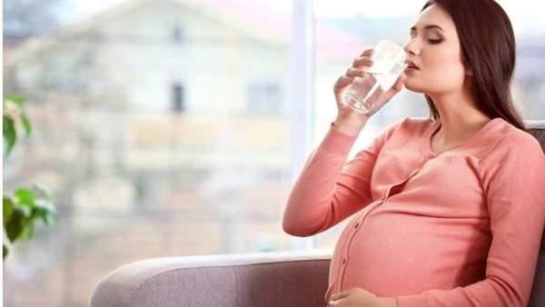 قلة المياة حول الجنين