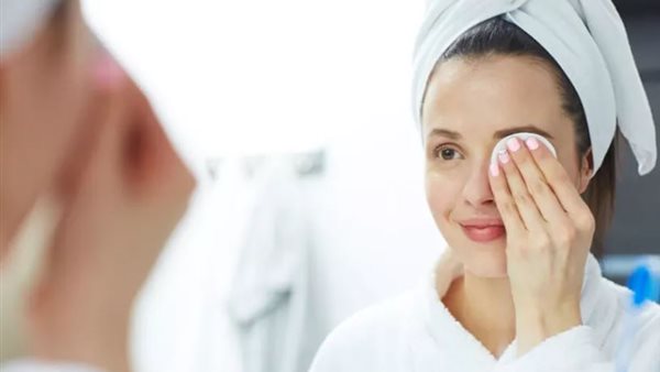 ازاله الماسكارا