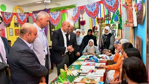 جانب من جولة وزير