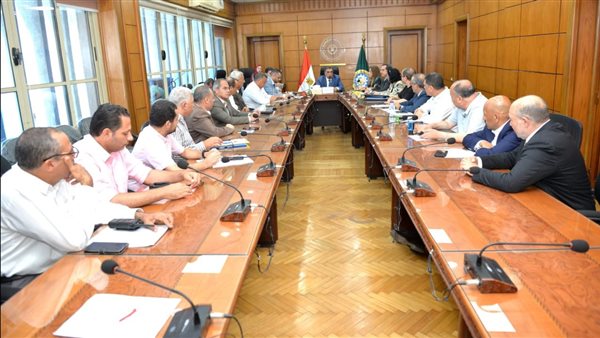 لقاء المحافظ اليوم