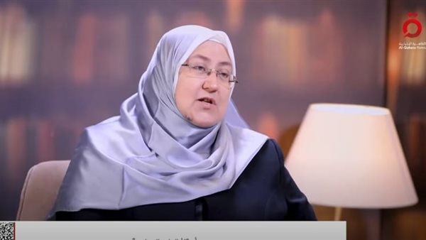 الدكتورة دلال محمود