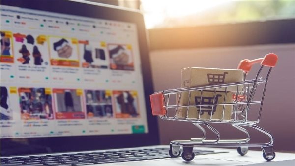 النصب الإلكتروني