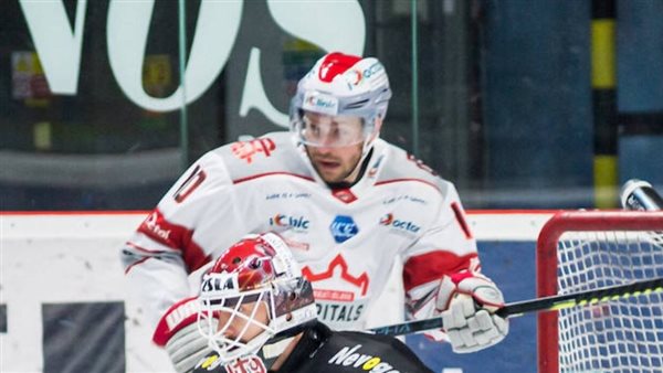  لاعب هوكي الجليد