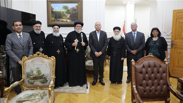 لقاء المحافظ